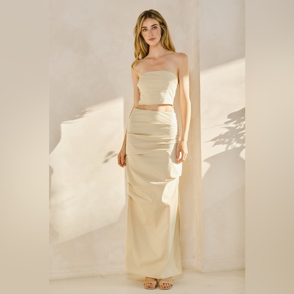Honey Mango Tube top and pleat maxi skirt set - Picture 2 of 4